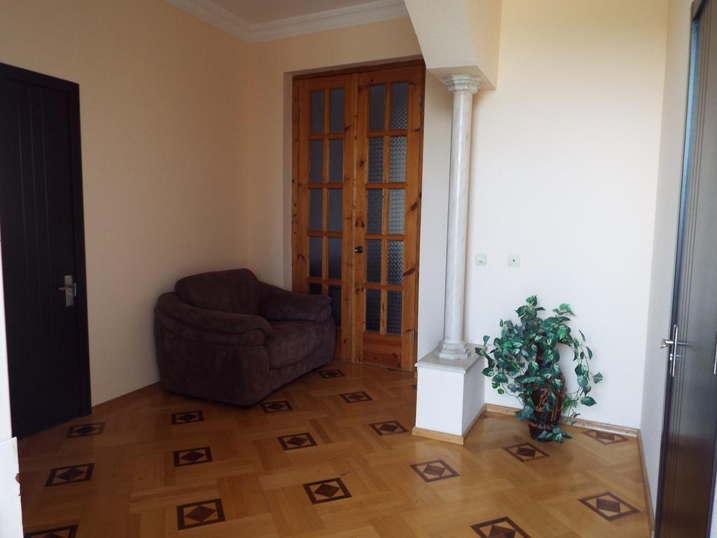 Guesthouse Fatima Sighnaghi Exteriör bild